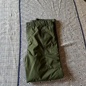 Mountain warehouse hiking pants/shorts